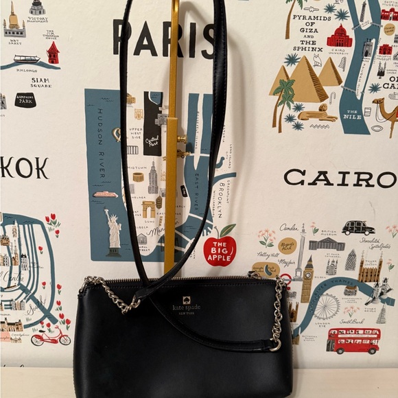 kate spade Handbags - Kate Spade Black Leather Crossbody Bag
